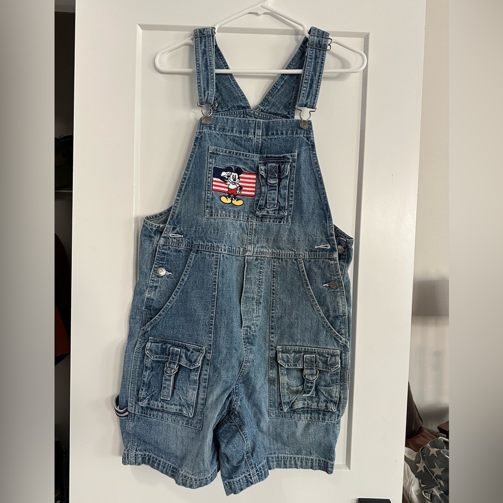 Disney Mickey American Sport Denim
Shortalls Overall Short
M USA Flag Salute